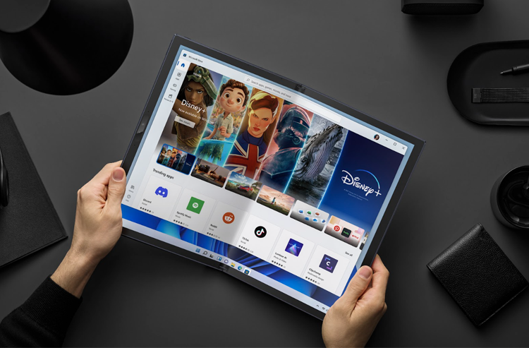 Asus Zenbook 17 Fold OLED (UX9702) được chào bán với giá 89,99 triệu đồng